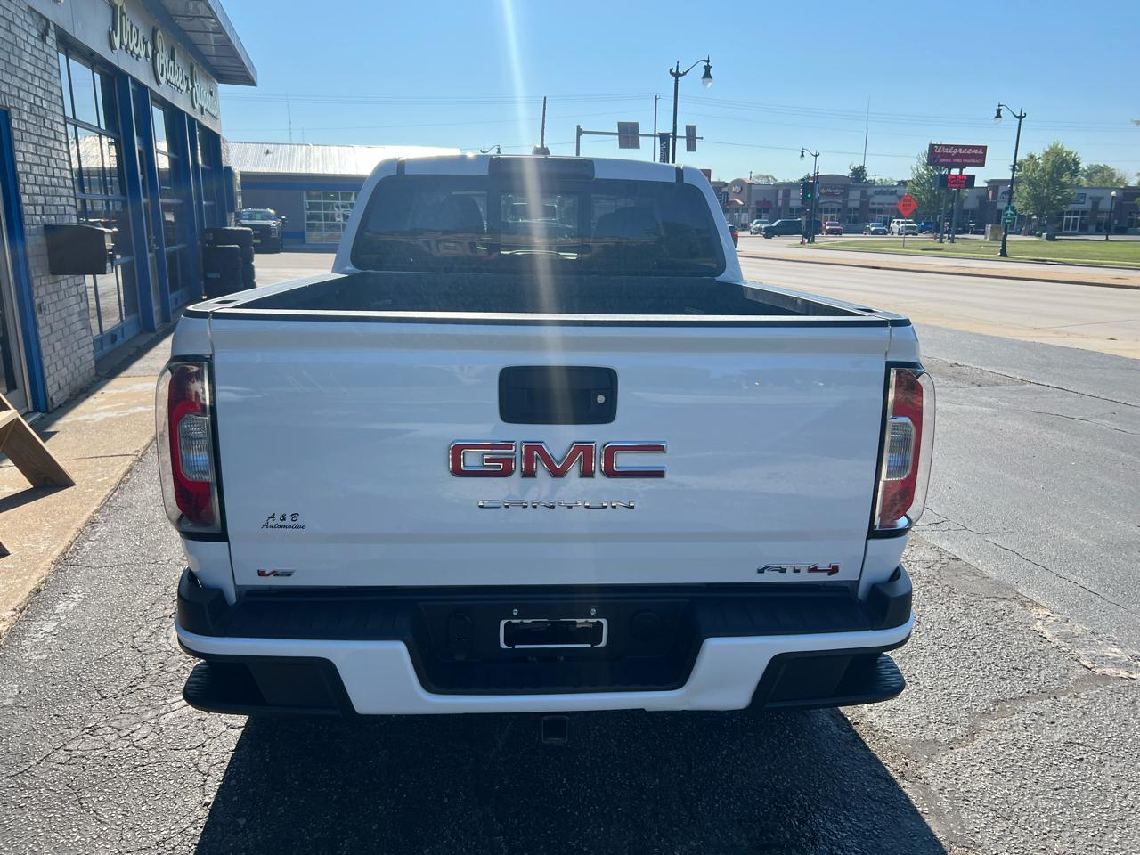 GMC Canyon 4WD Crew Cab 128" AT4 w/Cloth 2021