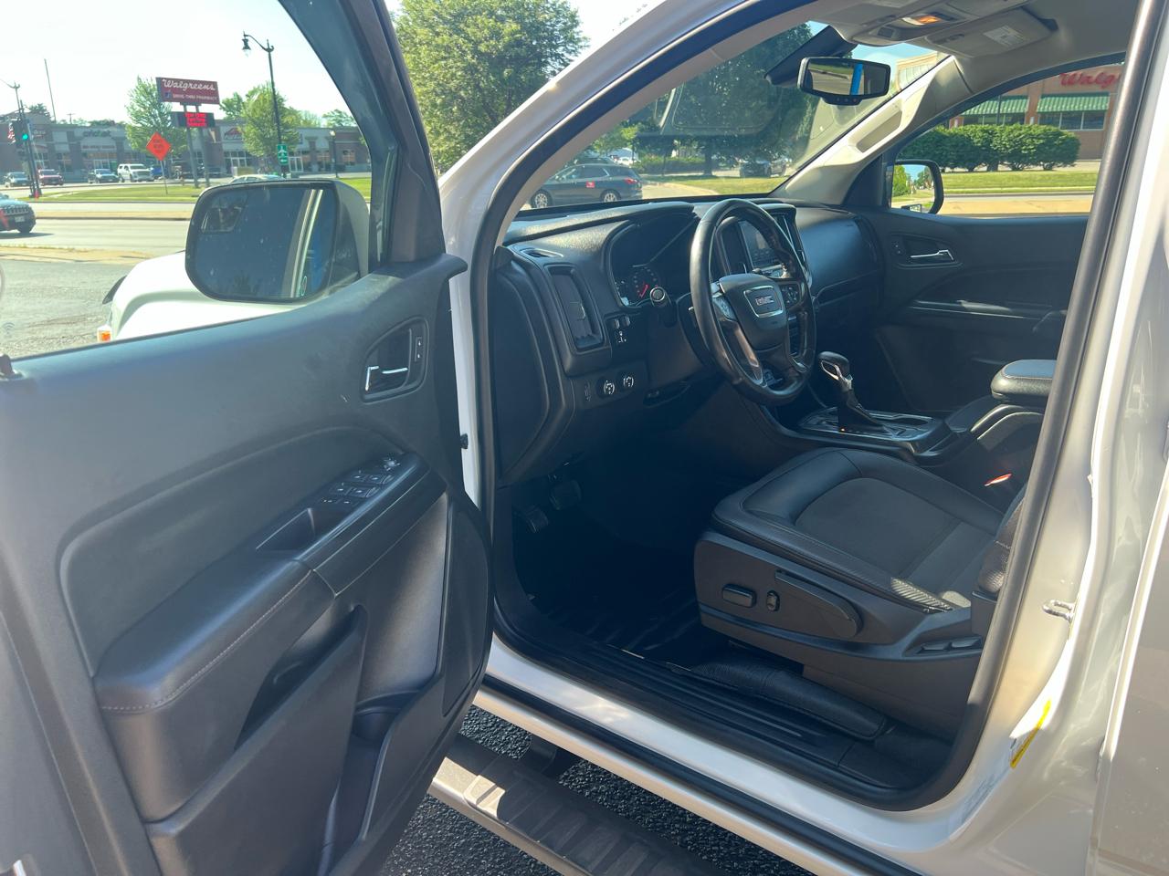 GMC Canyon 4WD Crew Cab 128" AT4 w/Cloth 2021