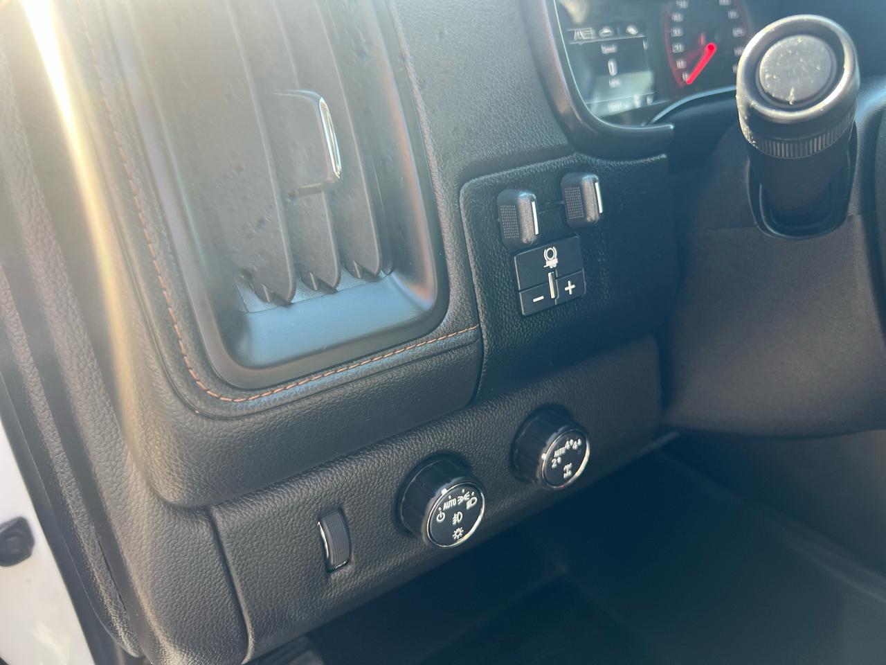 GMC Canyon 4WD Crew Cab 128" AT4 w/Cloth 2021