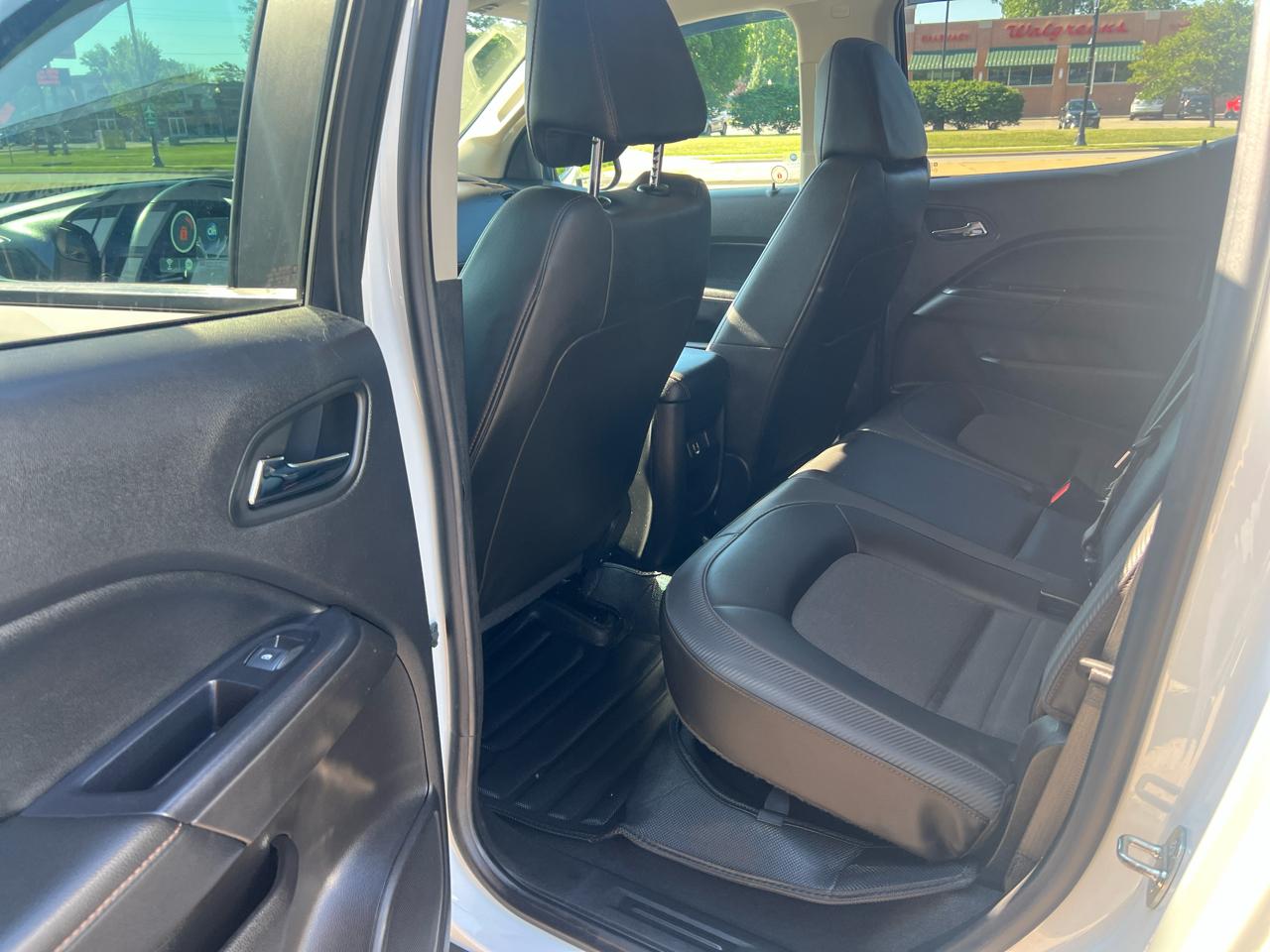 GMC Canyon 4WD Crew Cab 128" AT4 w/Cloth 2021