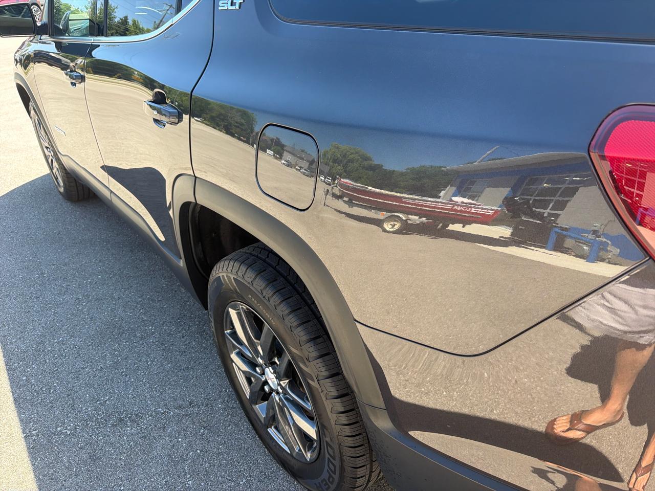 GMC Acadia AWD 4dr SLT w/SLT-1 2019