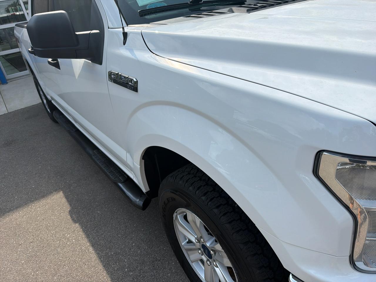 Ford F-150 4WD SuperCrew 139" XLT 2018