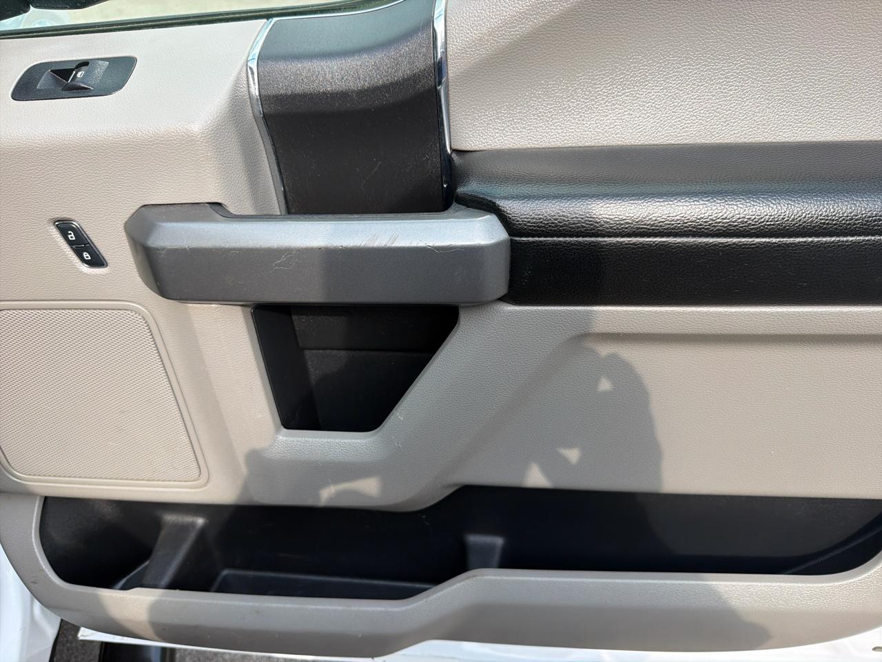 Ford F-150 4WD SuperCrew 139" XLT 2018