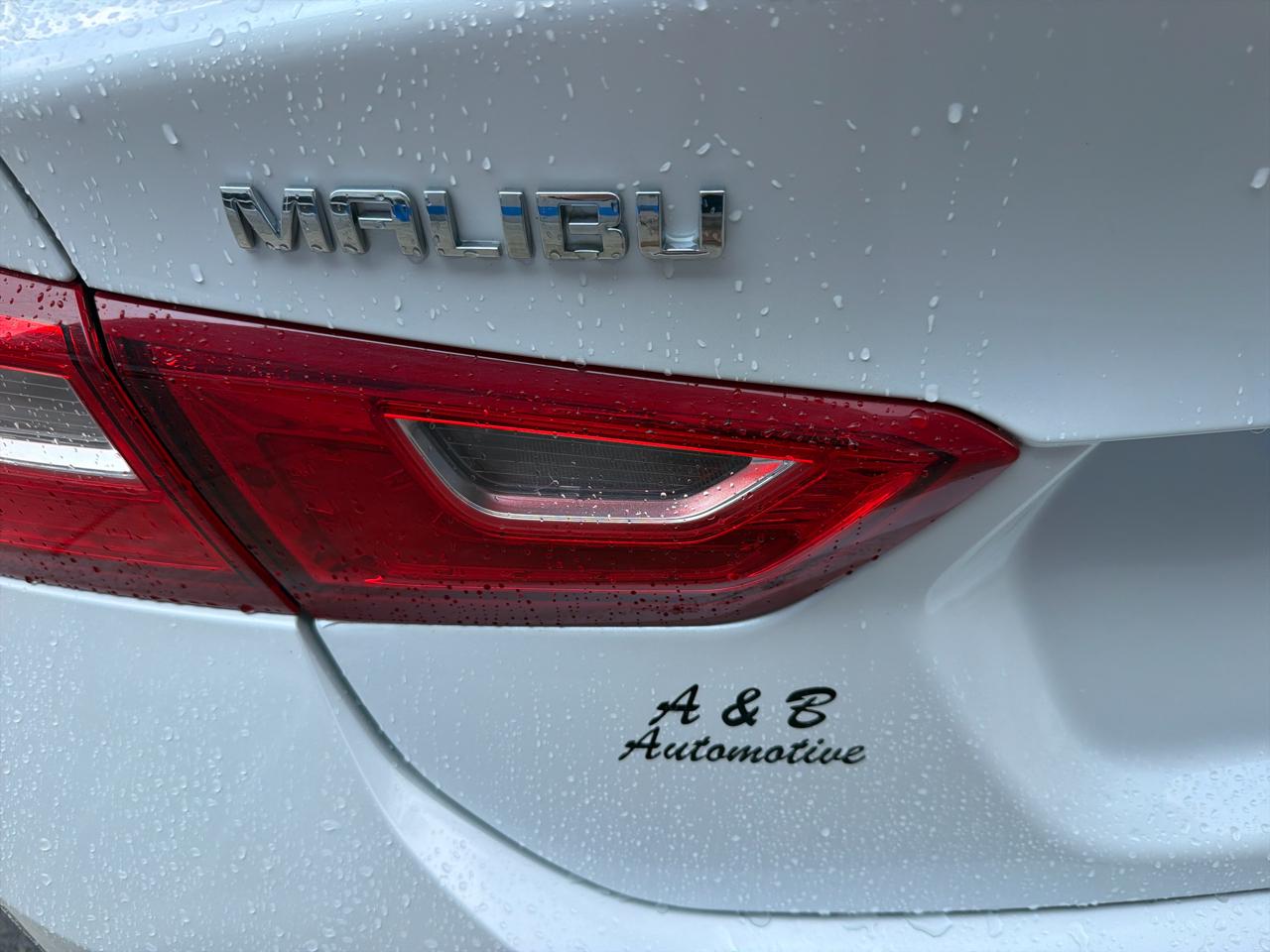 Chevrolet Malibu 4dr Sdn LT w/1LT 2017