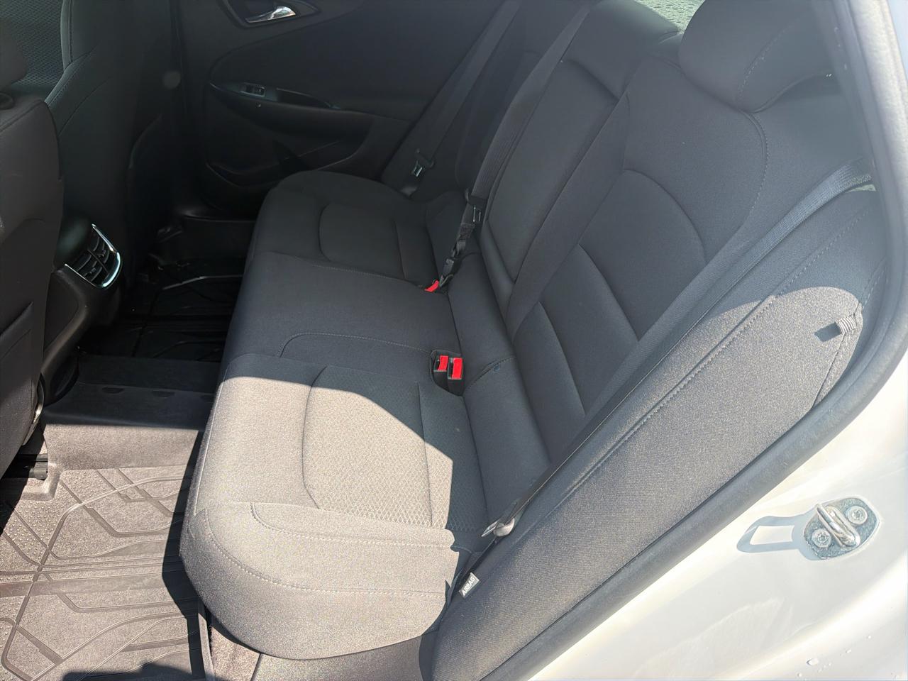 Chevrolet Malibu 4dr Sdn LT w/1LT 2017