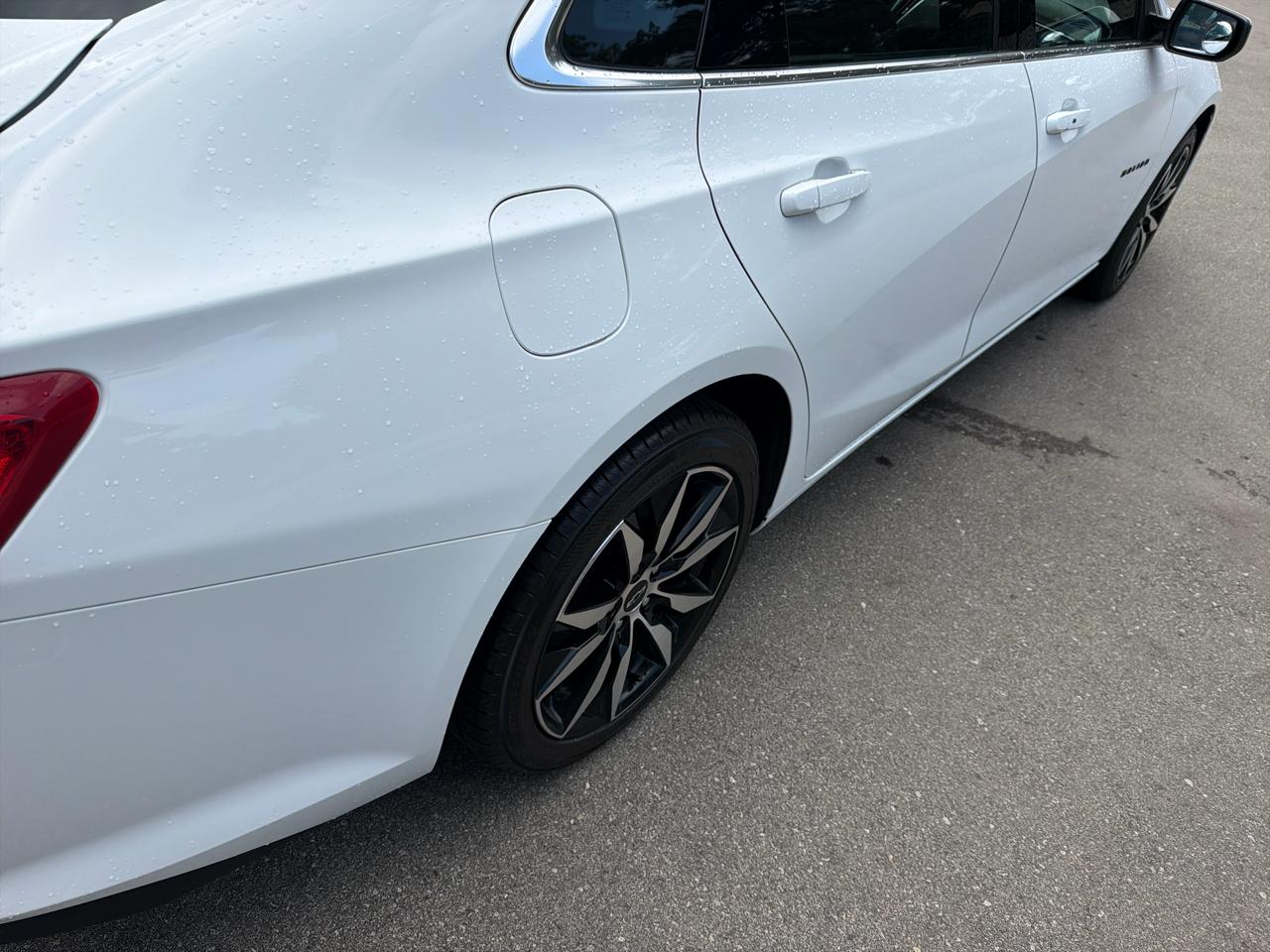 Chevrolet Malibu 4dr Sdn RS 2020
