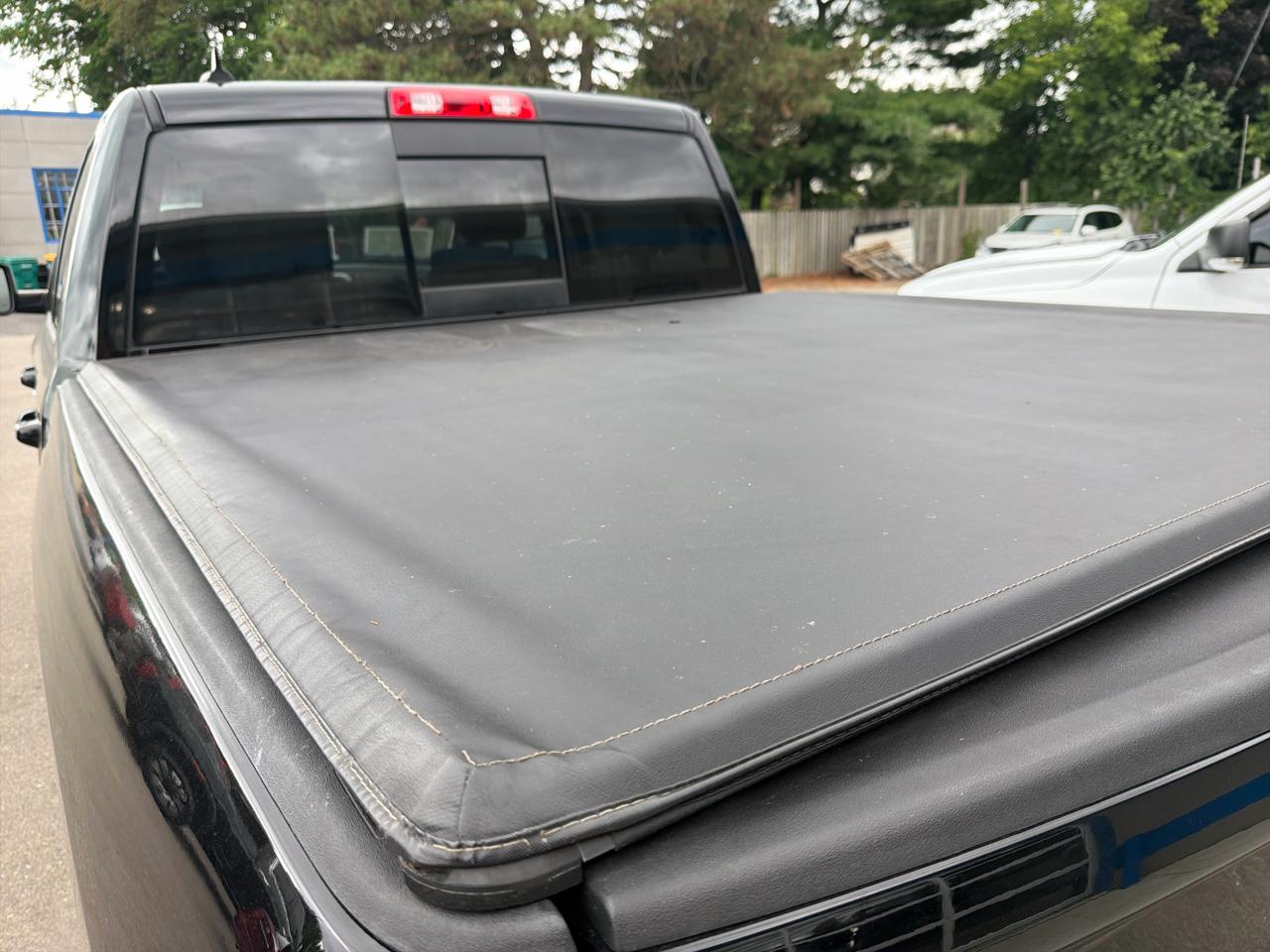 RAM 1500 4WD Crew Cab 140.5" Big Horn 2014