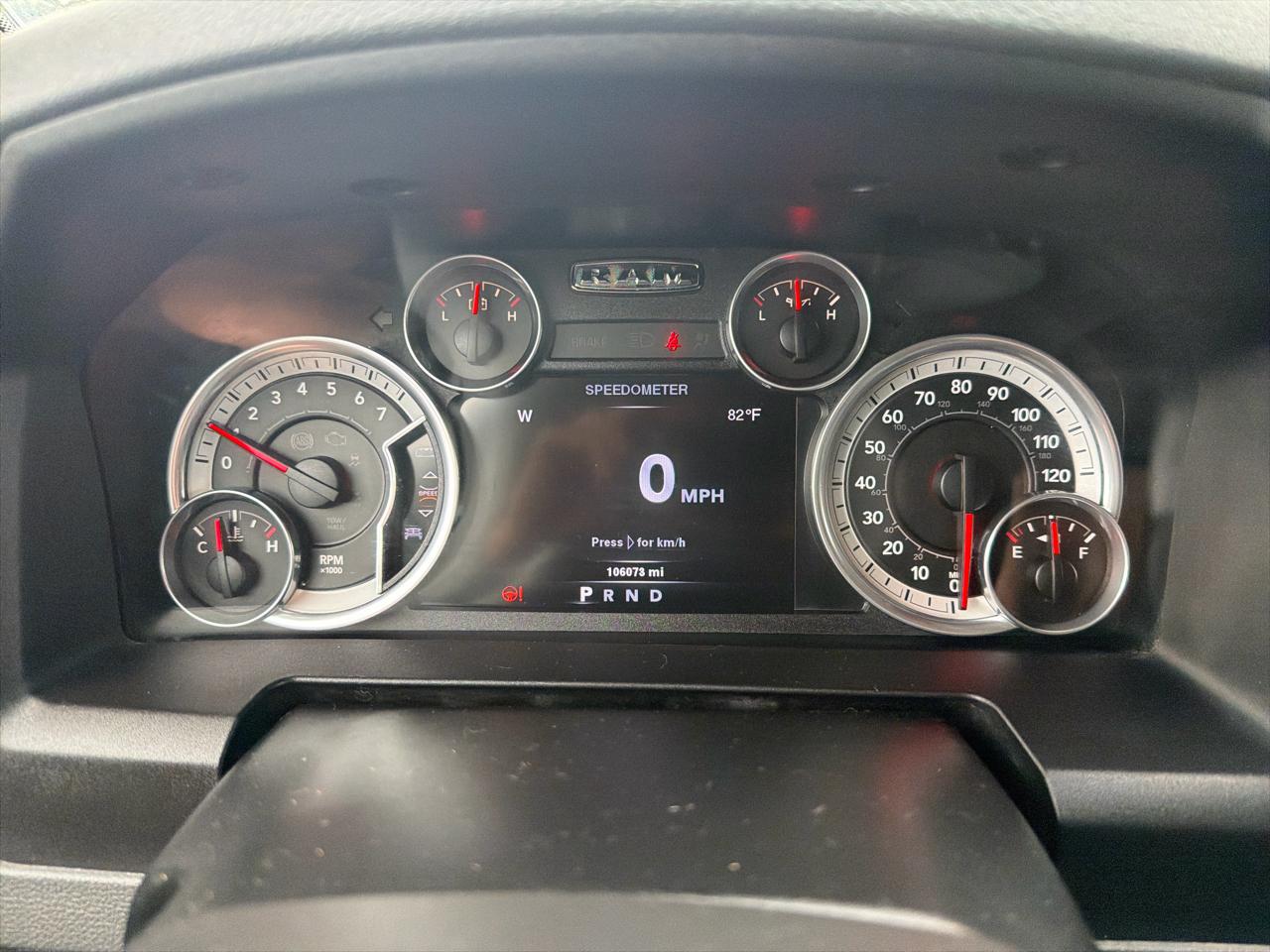 RAM 1500 4WD Crew Cab 140.5" Big Horn 2014