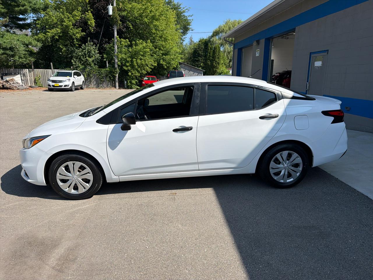 Nissan Versa S CVT 2020