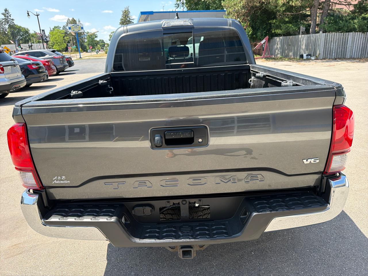 Toyota Tacoma 4WD TRD Off Road Double Cab 5' Bed V6 MT (Natl) 2019