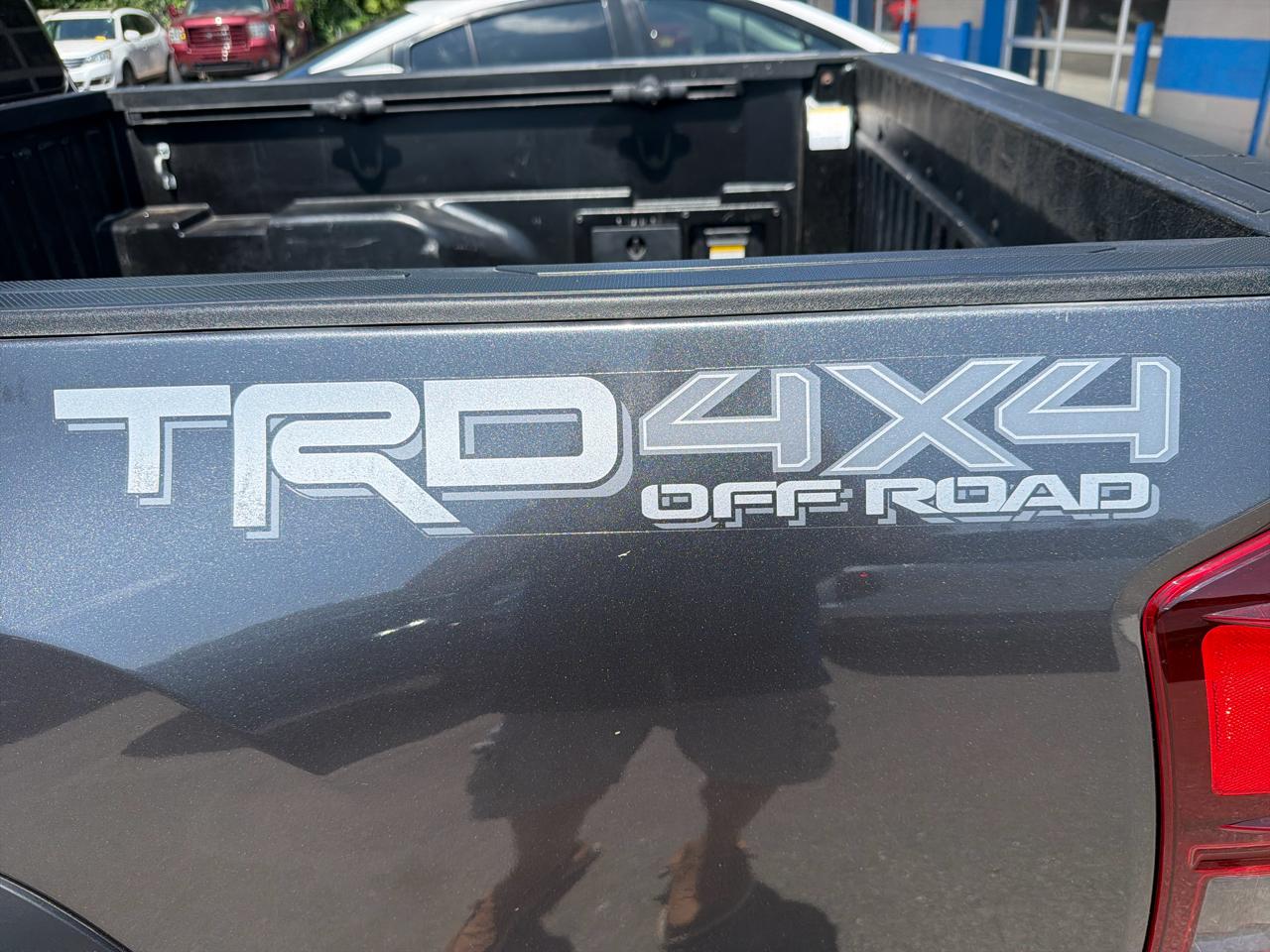 Toyota Tacoma 4WD TRD Off Road Double Cab 5' Bed V6 MT (Natl) 2019