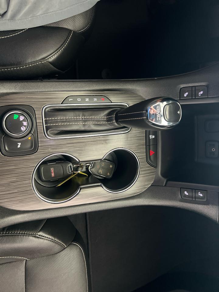 GMC Acadia AWD 4dr SLT w/SLT-1 2019