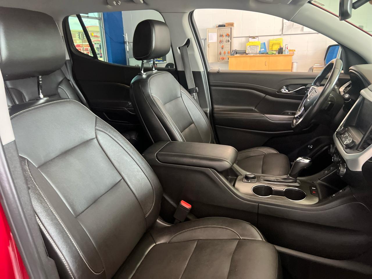 GMC Acadia AWD 4dr SLT w/SLT-1 2019