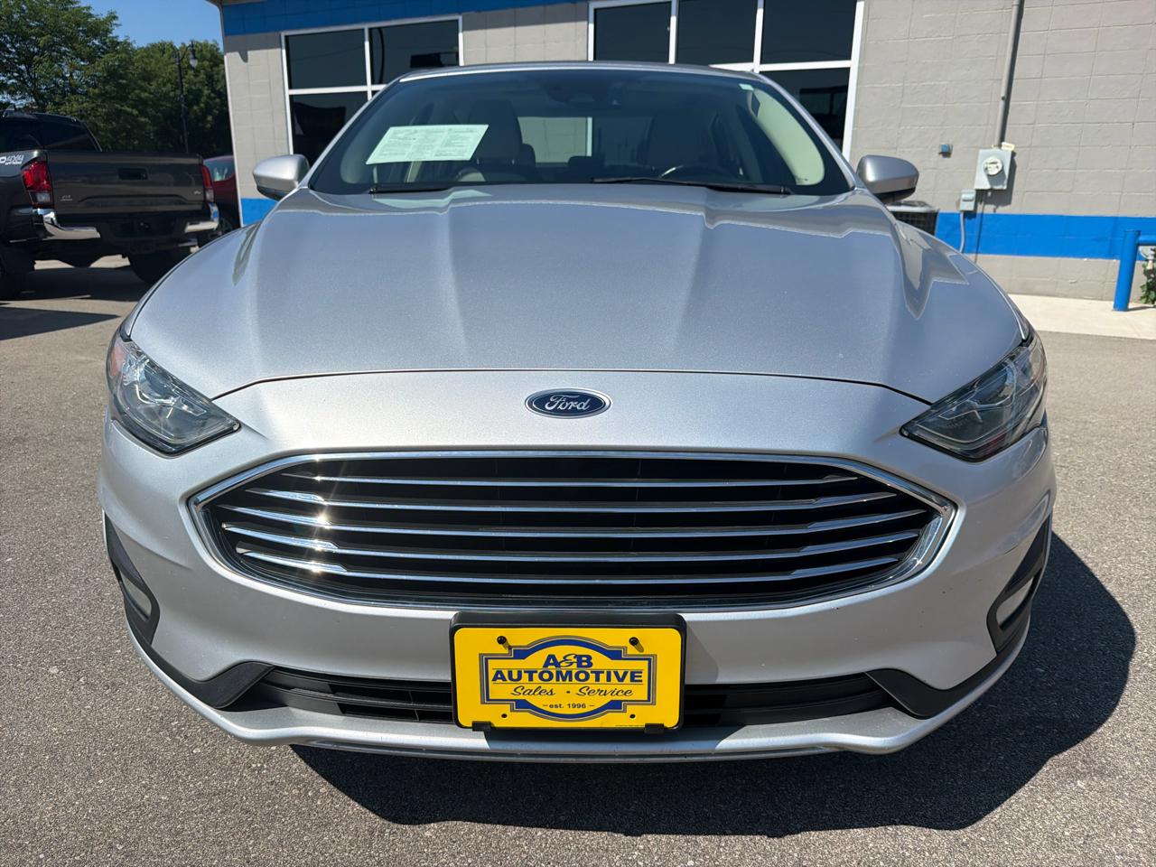 Ford Fusion SE FWD 2019