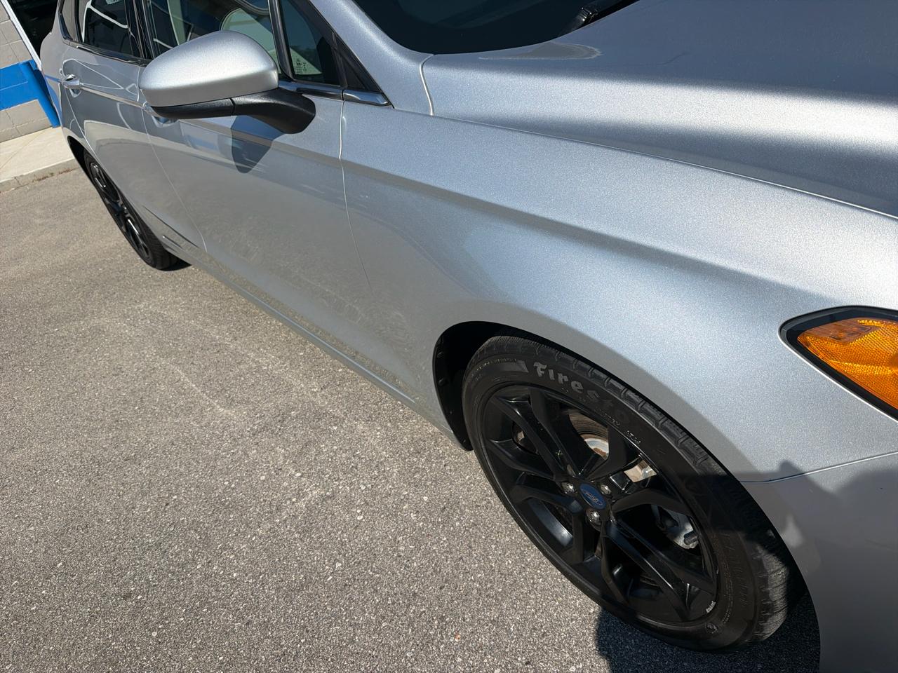 Ford Fusion SE FWD 2019