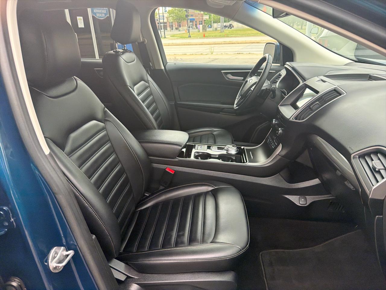 Ford Edge 4dr SEL AWD 2020
