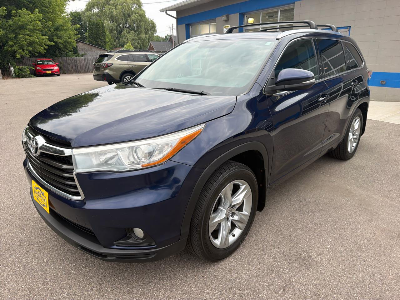 Toyota Highlander AWD 4dr V6 Limited (Natl) 2015