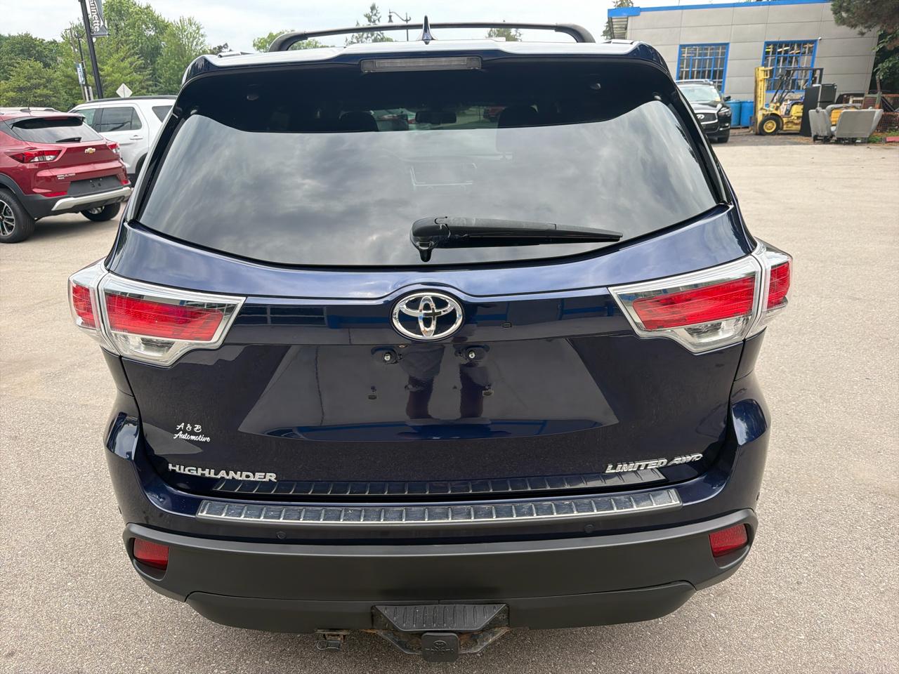 Toyota Highlander AWD 4dr V6 Limited (Natl) 2015