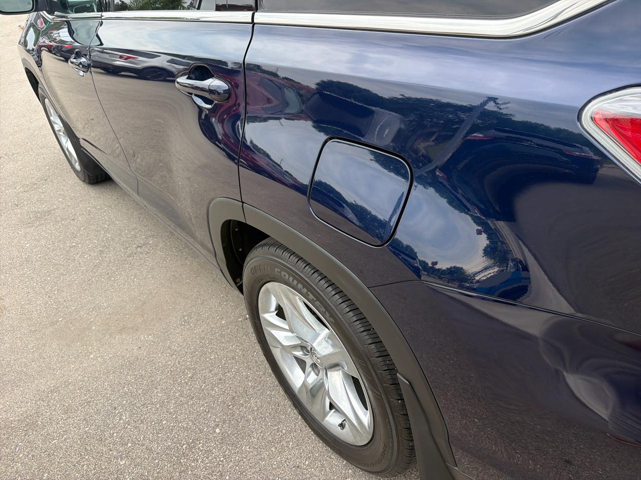 Toyota Highlander AWD 4dr V6 Limited (Natl) 2015