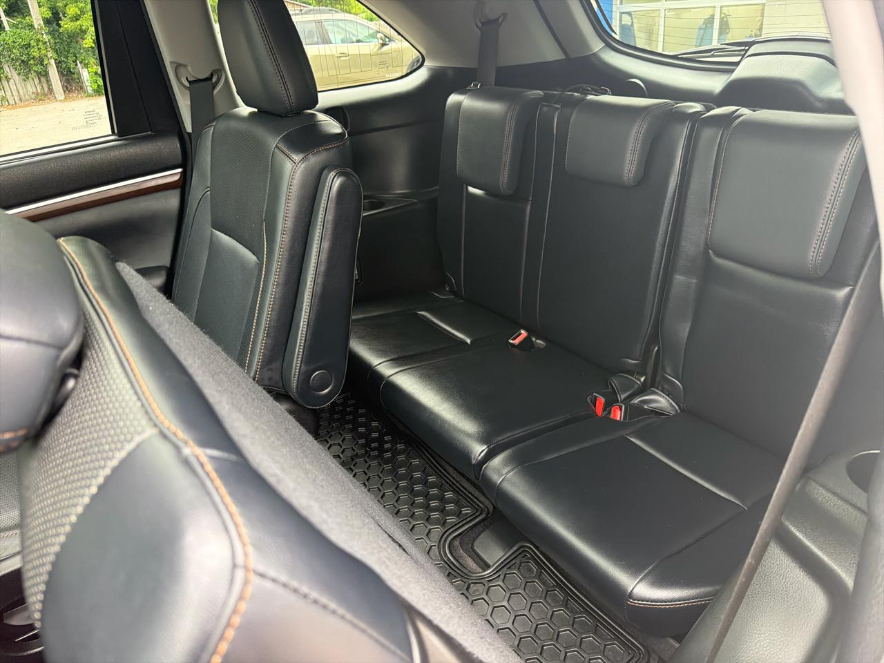 Toyota Highlander AWD 4dr V6 Limited (Natl) 2015