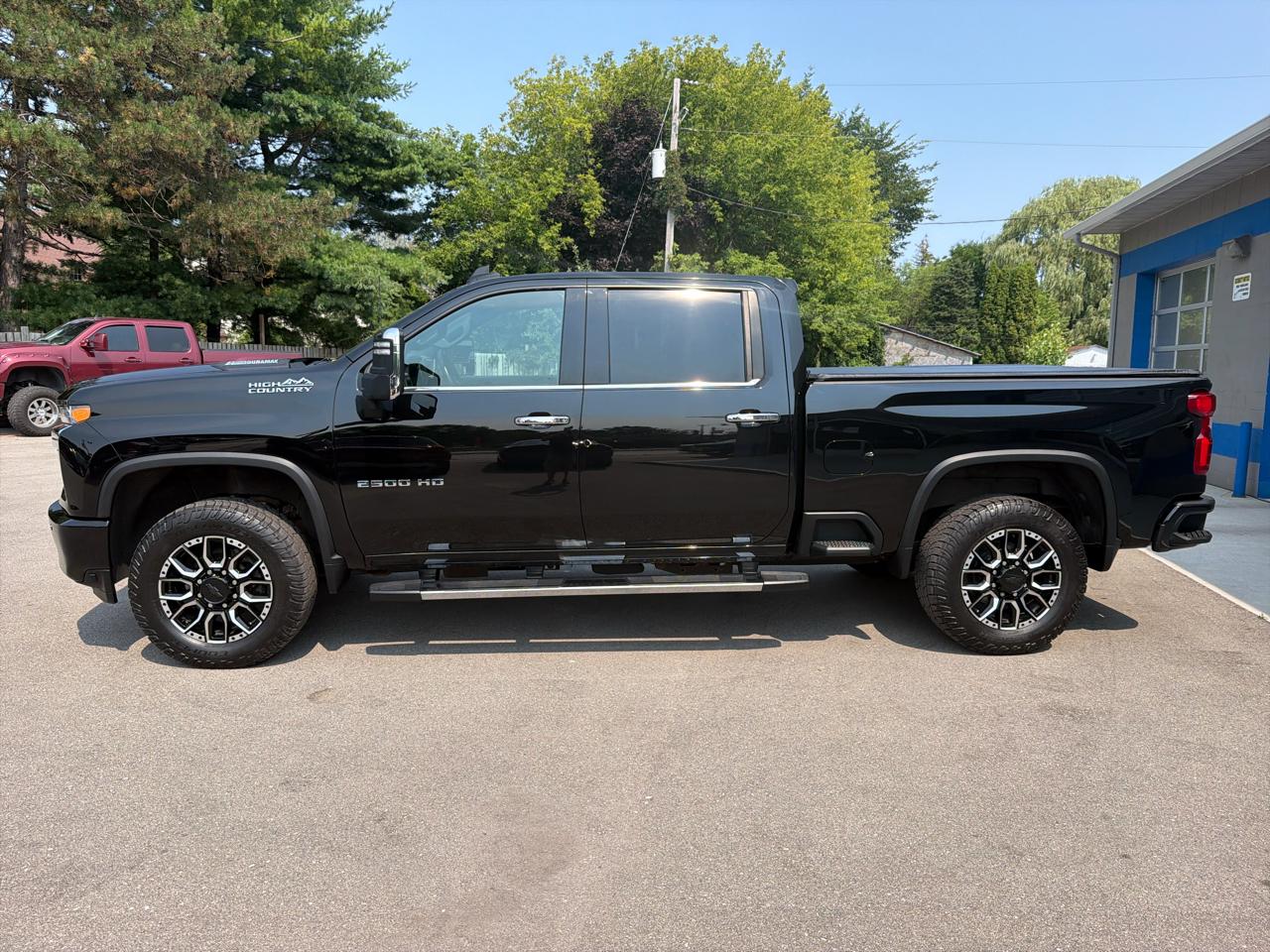 Chevrolet Silverado 2500HD 4WD Crew Cab 159" High Country 2022