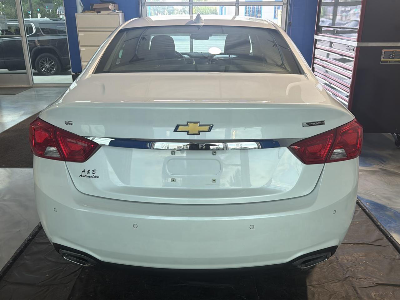 Chevrolet Impala 4dr Sdn Premier w/2LZ 2017