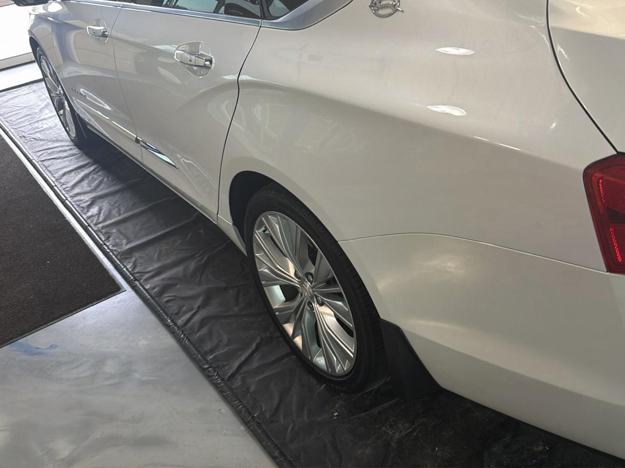 Chevrolet Impala 4dr Sdn Premier w/2LZ 2017