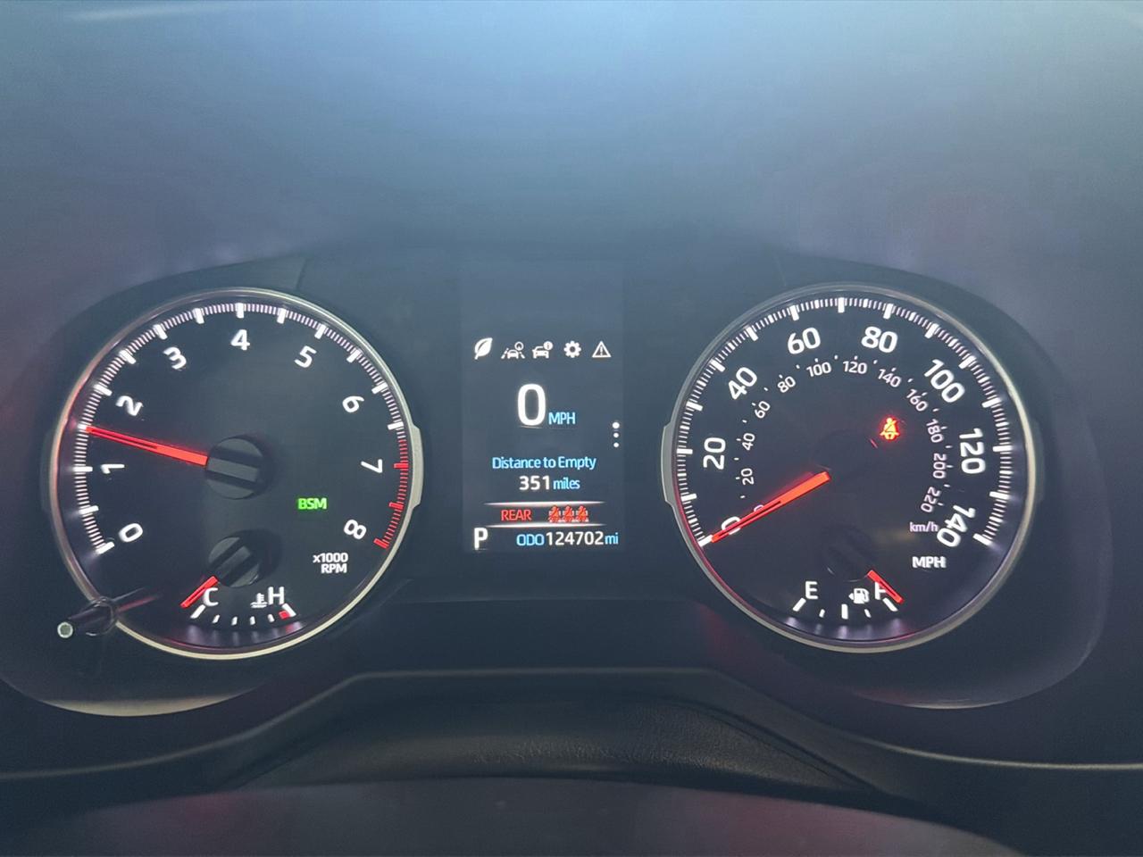 Toyota RAV4 XLE AWD (Natl) 2020