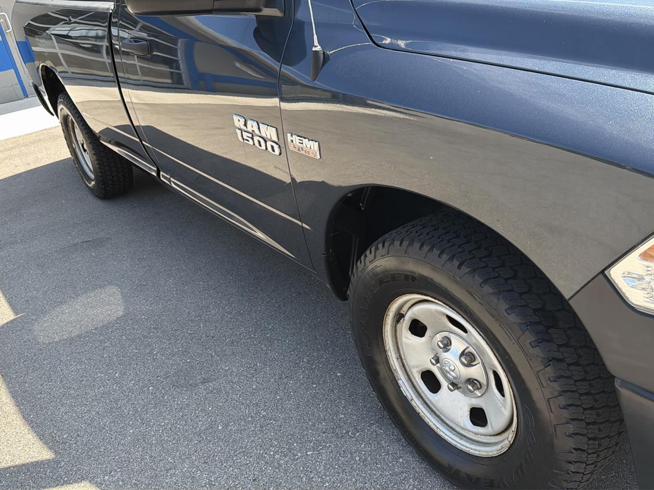 RAM 1500 4WD Reg Cab 140.5" Tradesman 2014