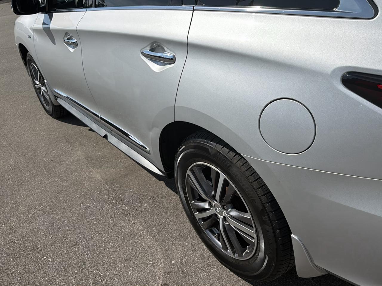 Infiniti QX60 AWD 2017