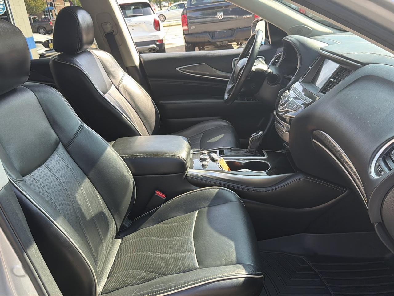 Infiniti QX60 AWD 2017