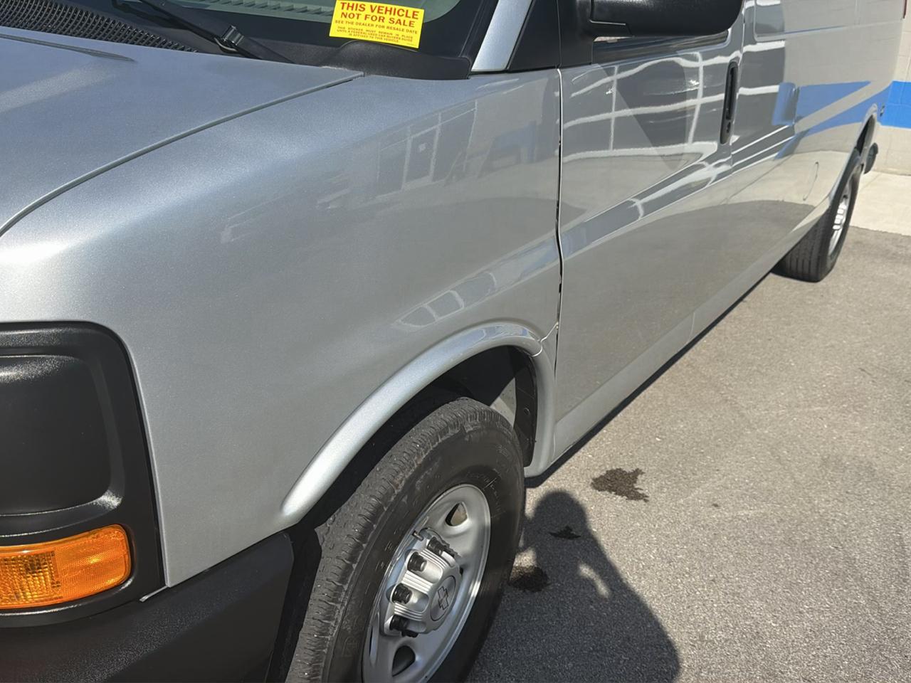 Chevrolet Express Cargo Van RWD 3500 155" 2017