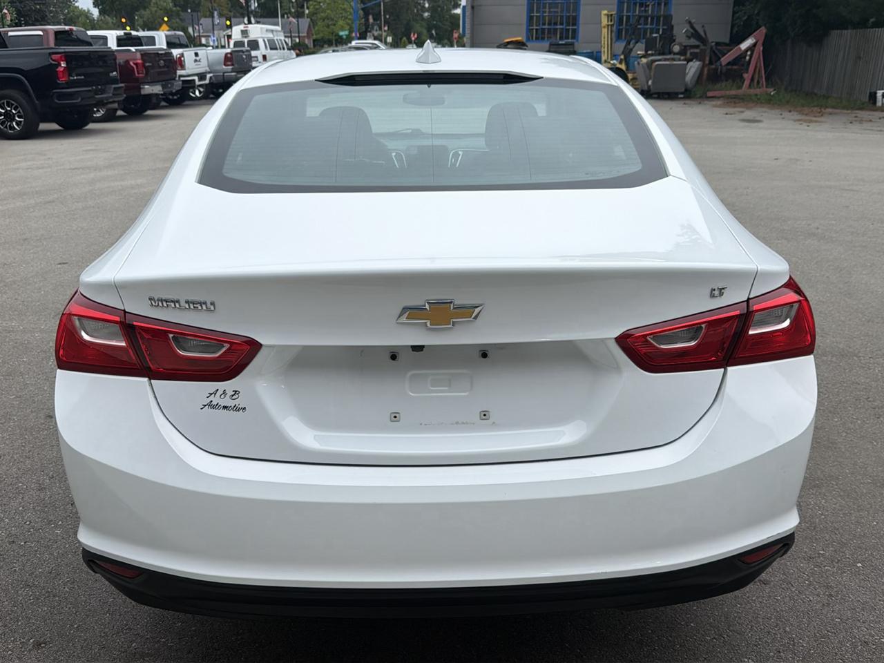 Chevrolet Malibu 4dr Sdn 1LT 2023