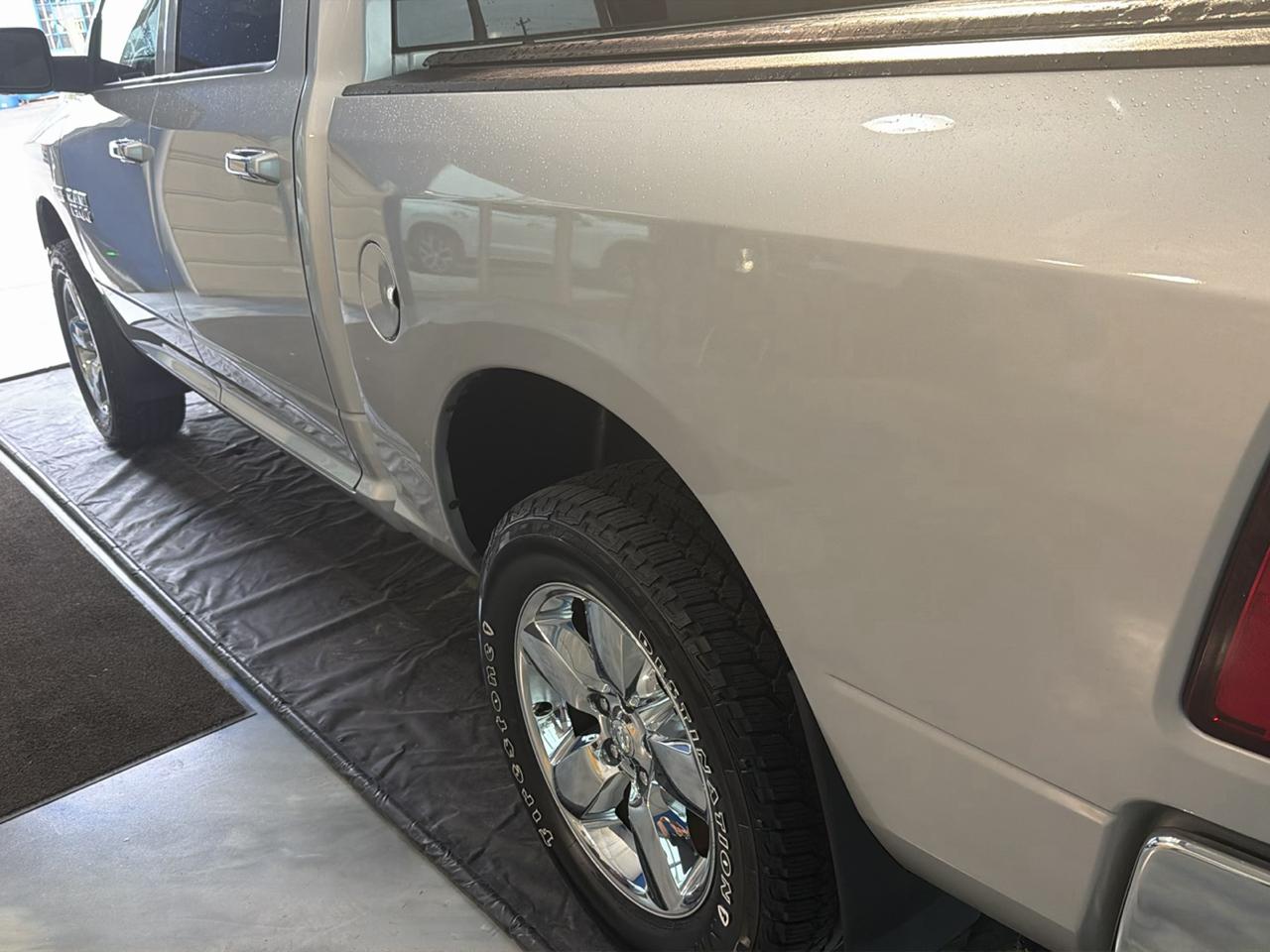 RAM 1500 4WD Crew Cab 140.5" Big Horn 2014