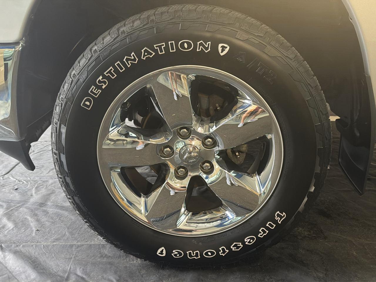 RAM 1500 4WD Crew Cab 140.5" Big Horn 2014