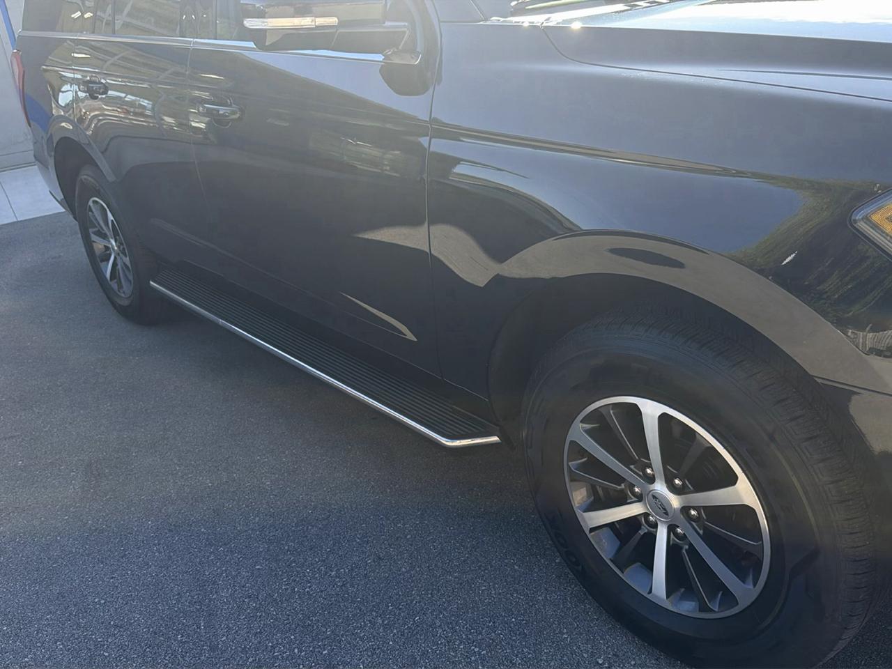 Ford Expedition XLT 4x4 2019