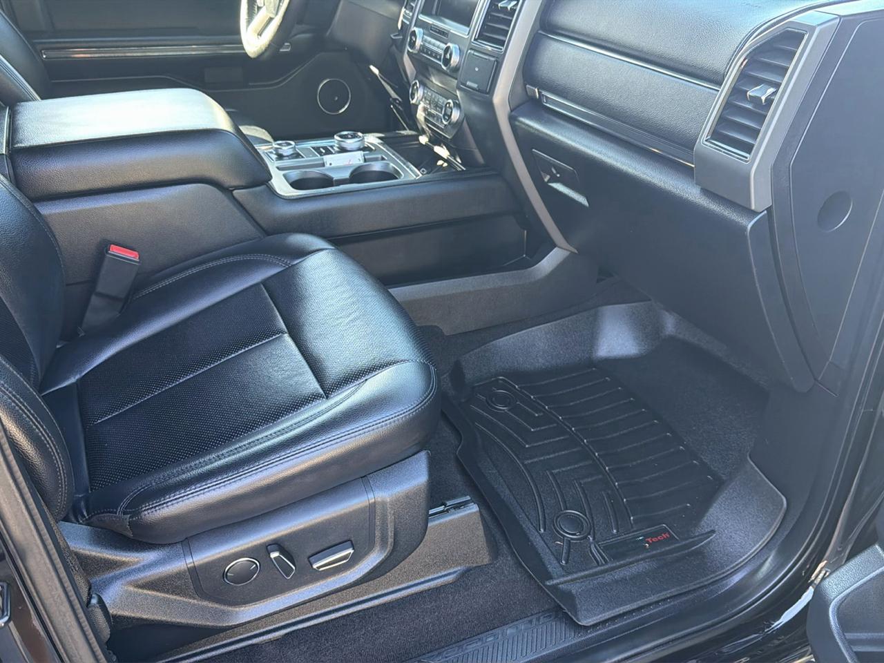 Ford Expedition XLT 4x4 2019