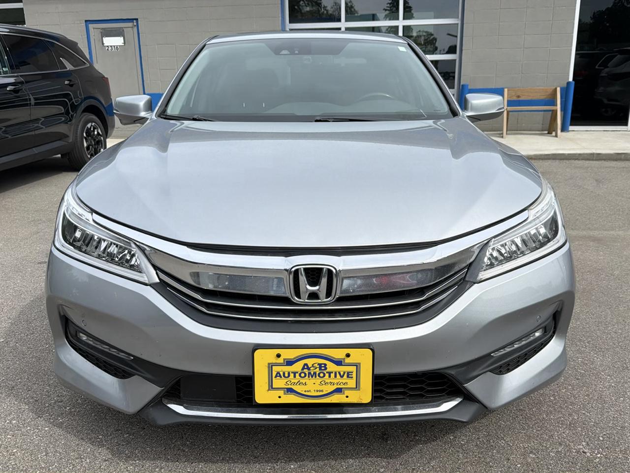 Honda Accord Sedan Touring Auto 2017