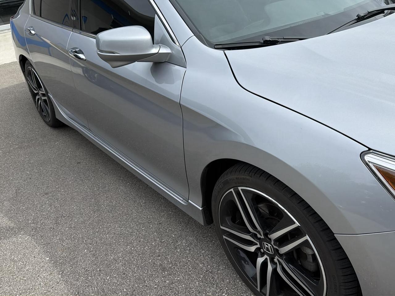 Honda Accord Sedan Touring Auto 2017