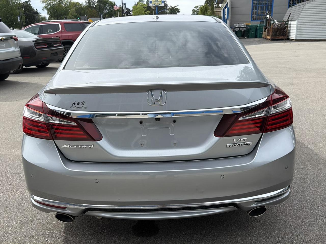Honda Accord Sedan Touring Auto 2017