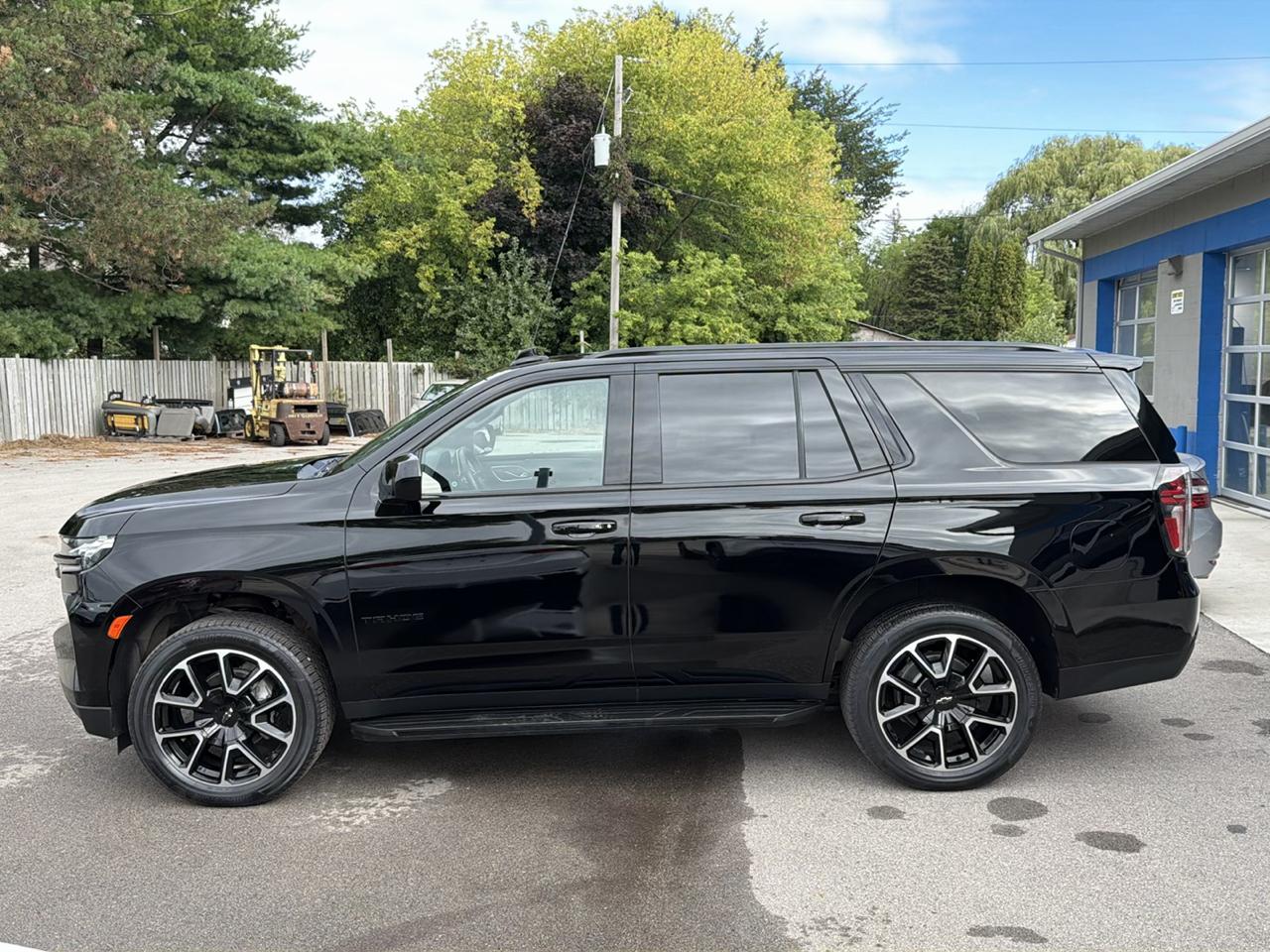 Chevrolet Tahoe 4WD 4dr RST 2021