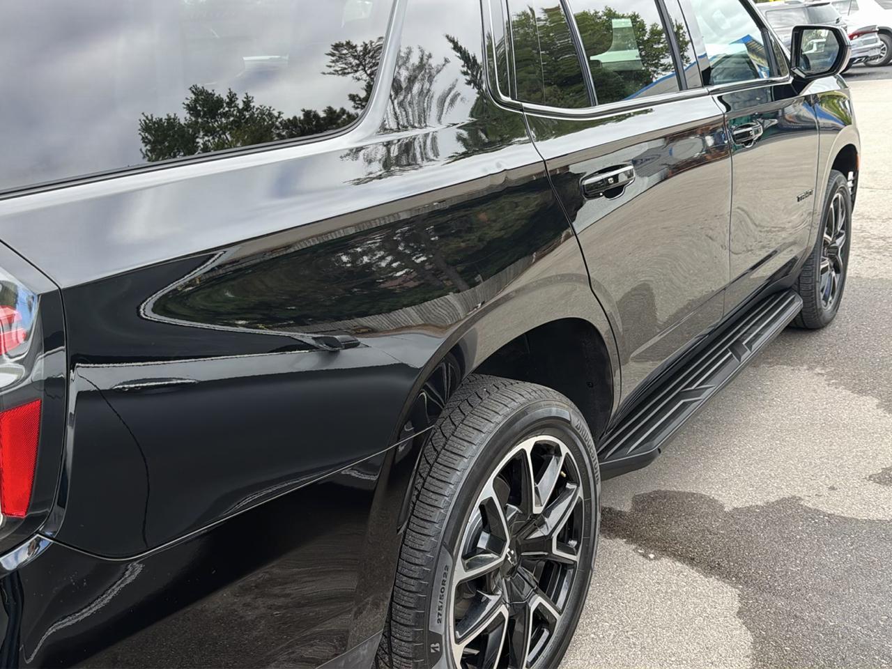 Chevrolet Tahoe 4WD 4dr RST 2021