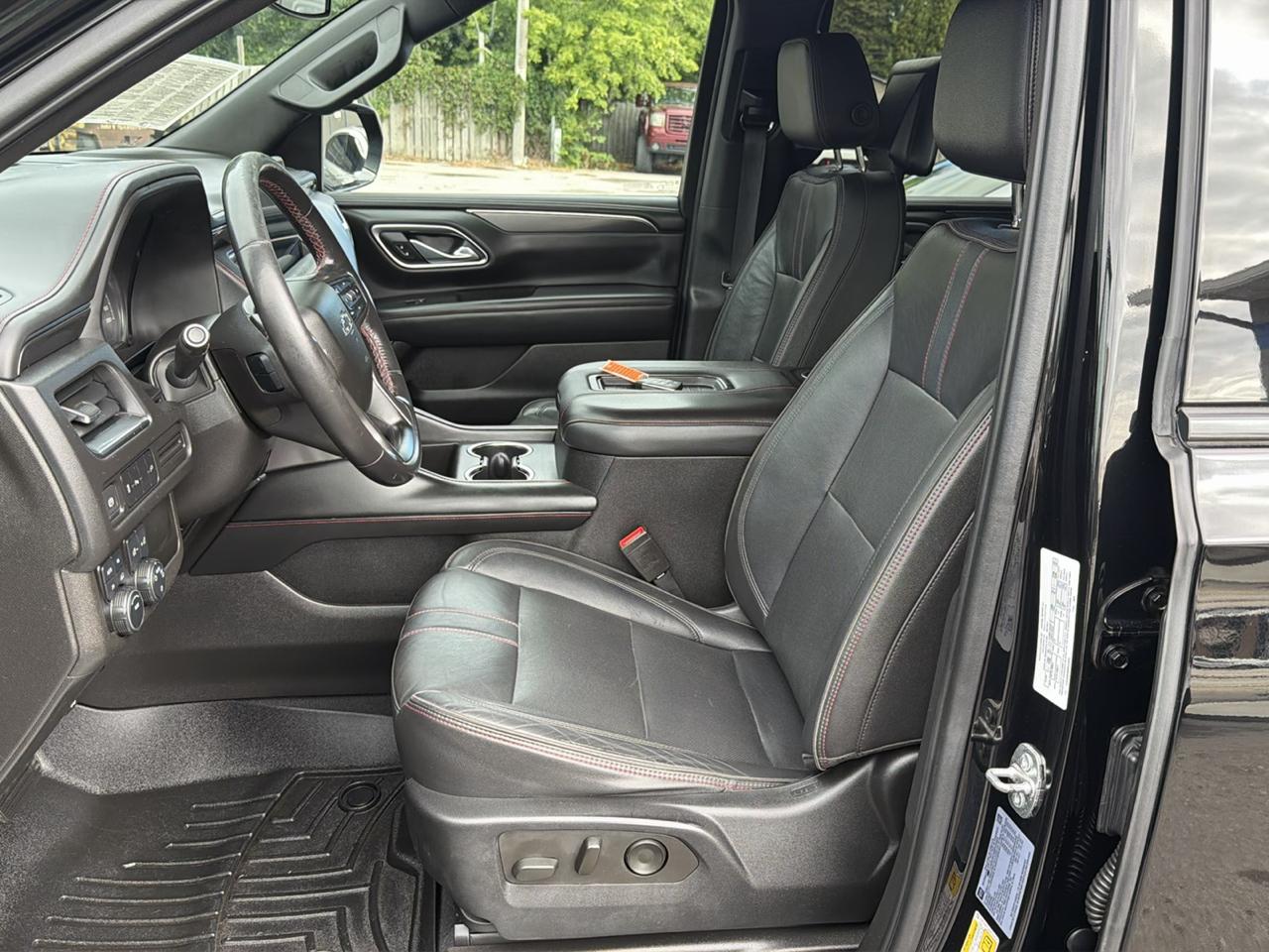 Chevrolet Tahoe 4WD 4dr RST 2021