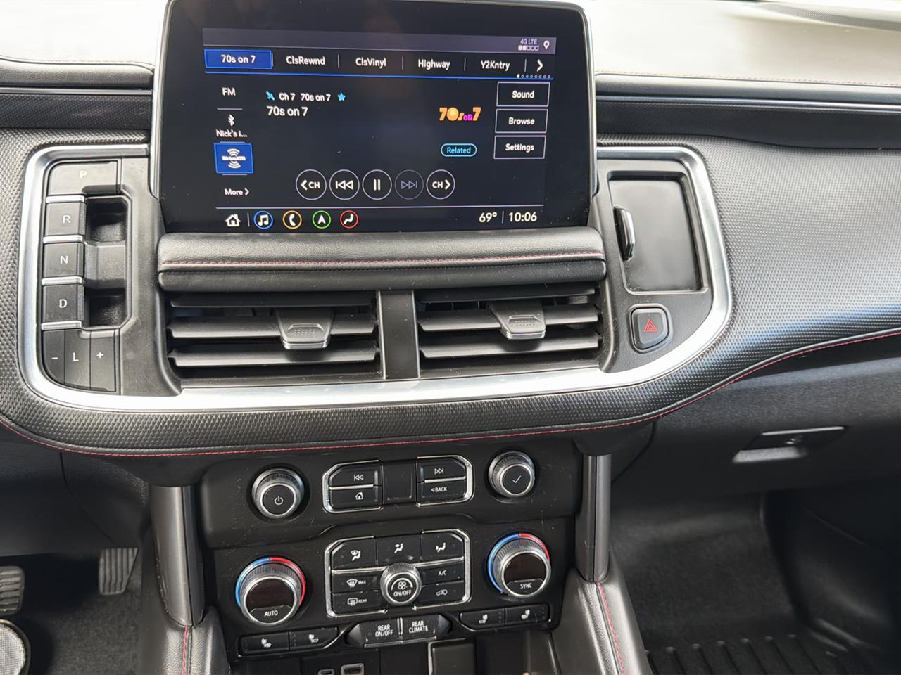 Chevrolet Tahoe 4WD 4dr RST 2021