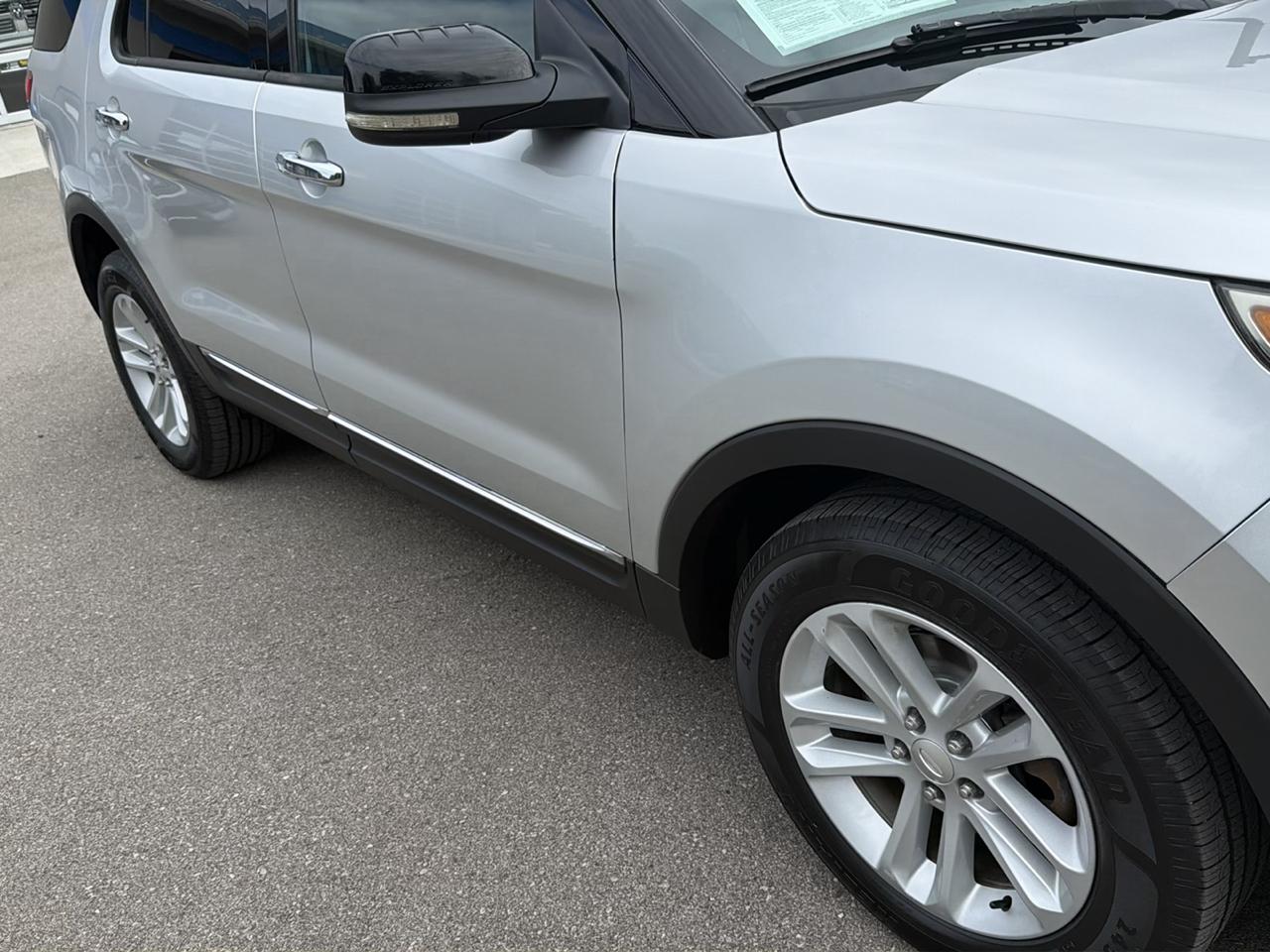 Ford Explorer 4WD 4dr XLT 2013