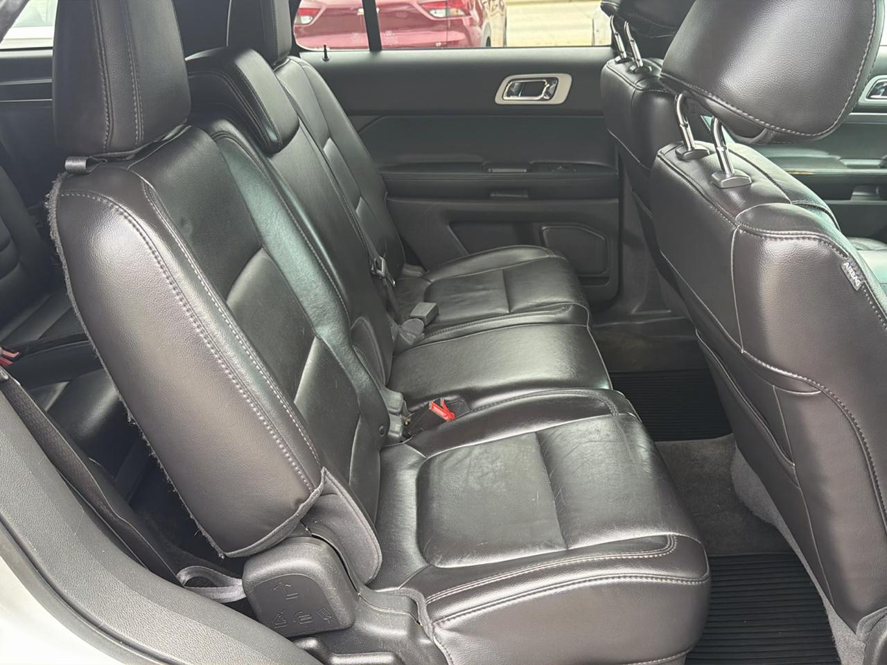 Ford Explorer 4WD 4dr XLT 2013