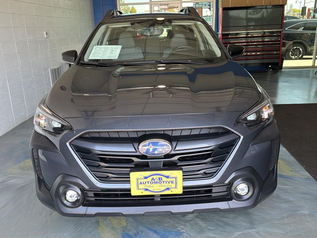 Subaru Outback Premium CVT 2023