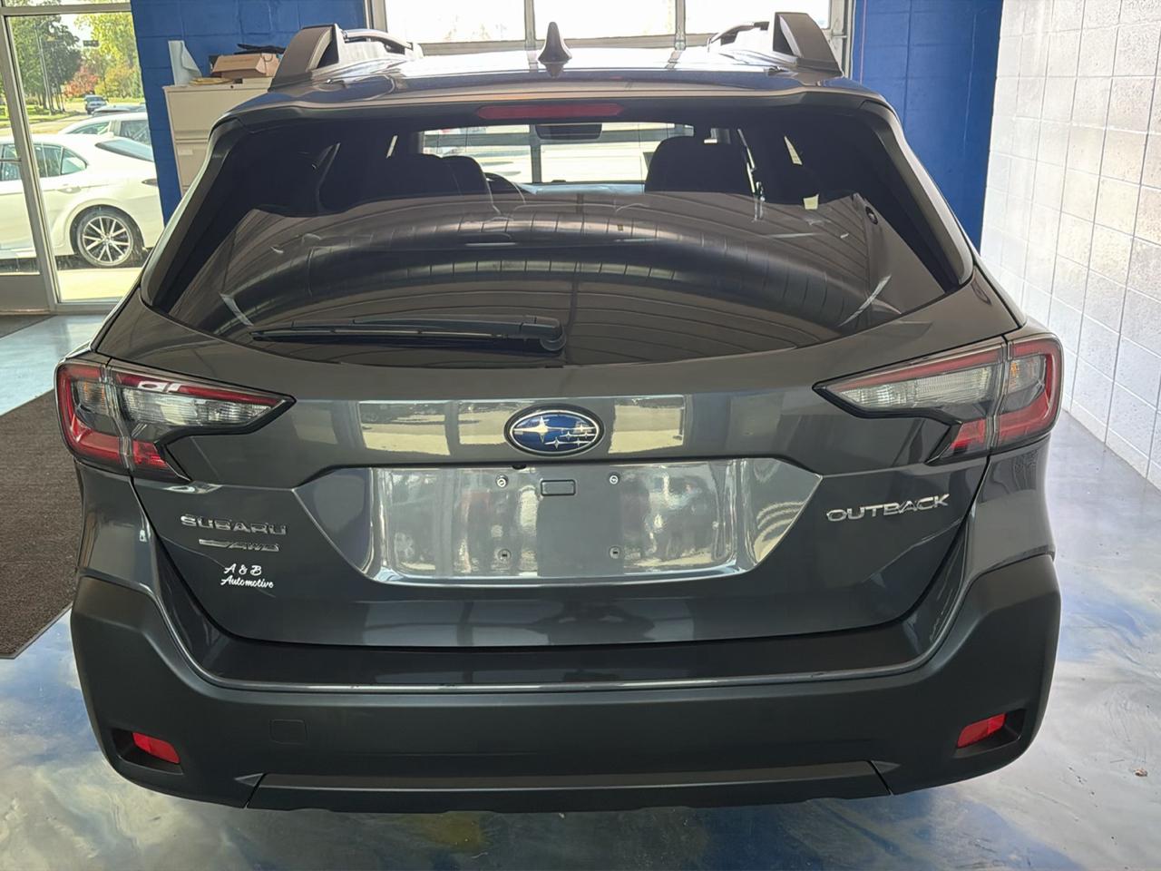 Subaru Outback Premium CVT 2023