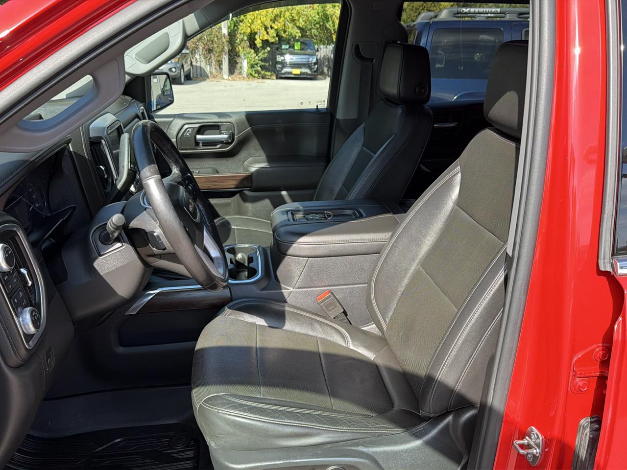 GMC Sierra 1500 4WD Crew Cab 147" SLT 2020