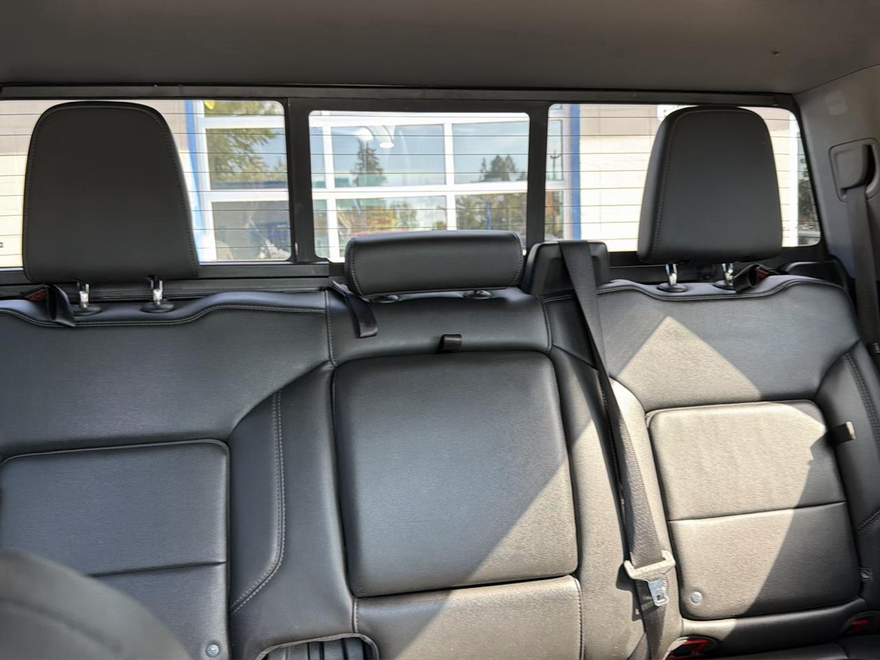 GMC Sierra 1500 4WD Crew Cab 147" SLT 2020